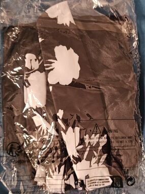 Black and White Floral Bonnet